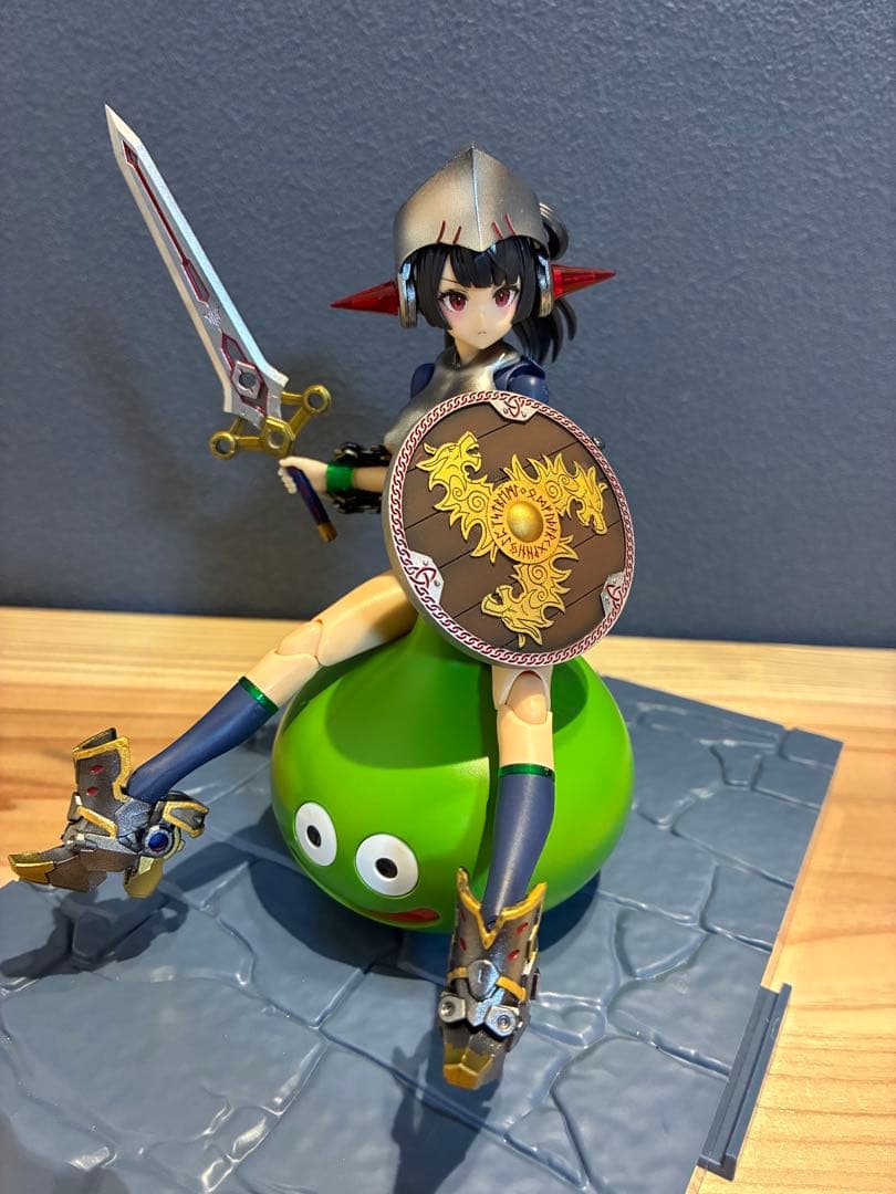 メガミデバイス　バスタードール　ナイト