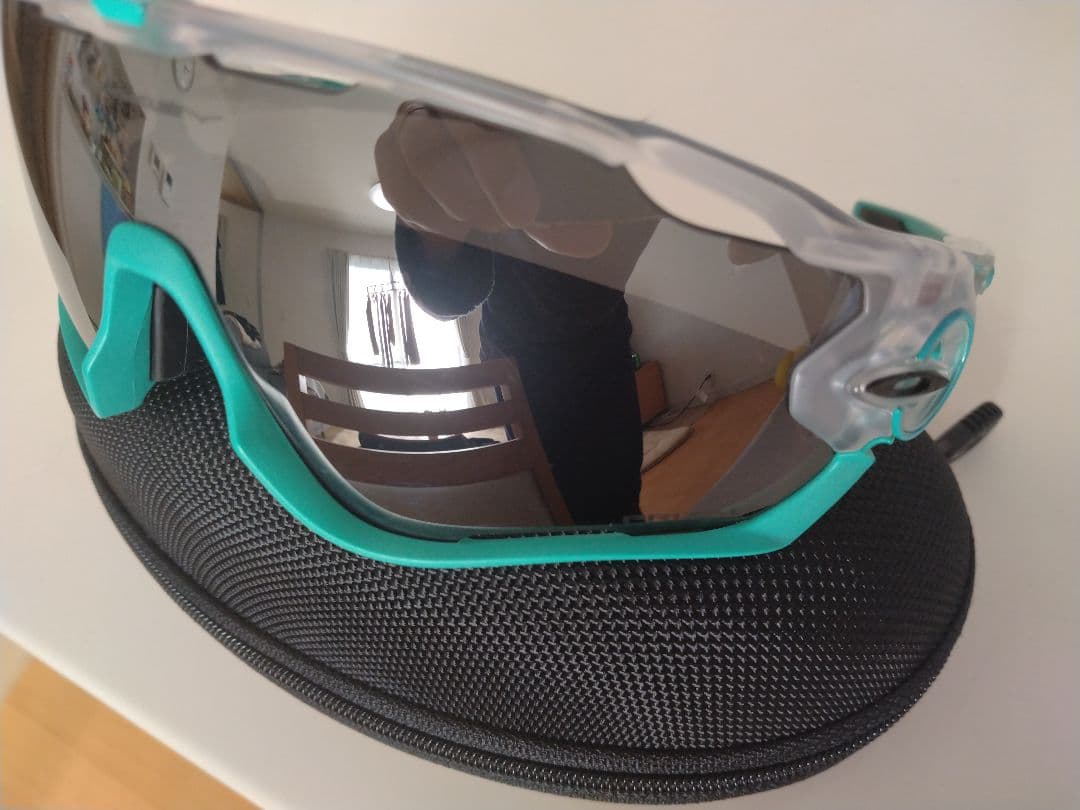 オークリー　ジョウブレイカー