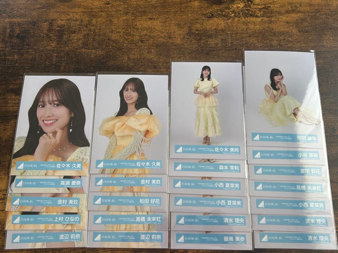 「卒業写真だけが知ってる」ジャケット写真衣装　生写真バラ売り