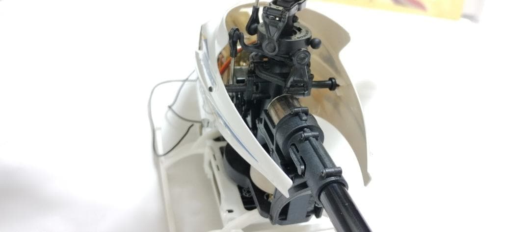 HIROBO　S.R.B　Quark　STD　ラジコンヘリ