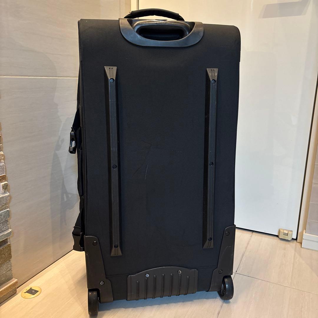 DESCENTE 遠征バッグ 黒 キャスター付き