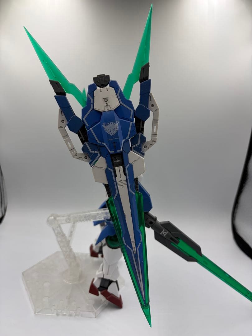 MG ダブルオークアンタフルセイバー