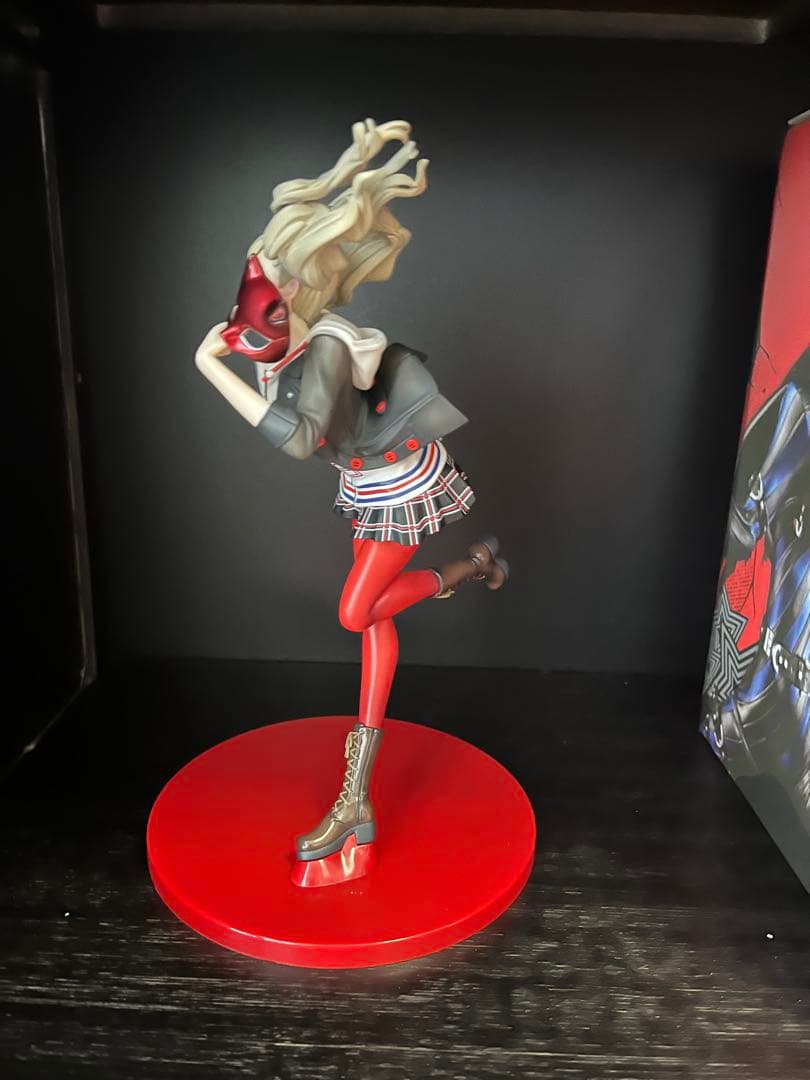 ペルソナ5R 高巻杏フィギュア