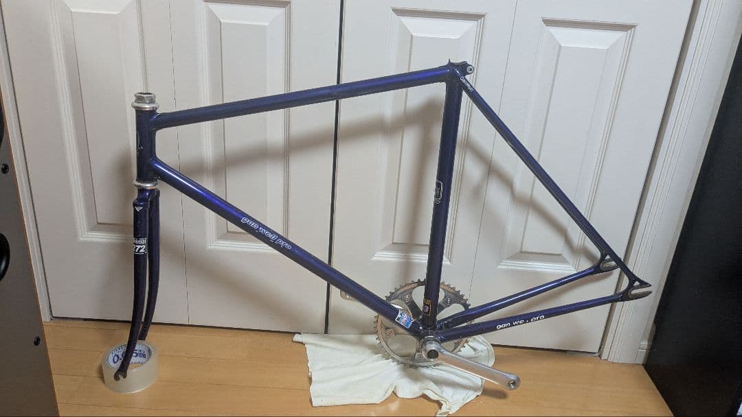 ganwell ピストフレーム　NJS デュラクランク付き