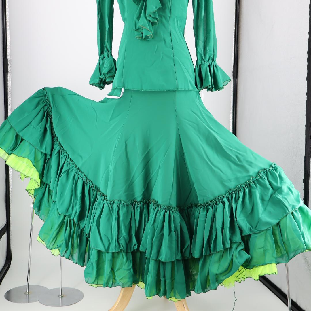 【美品 フラメンコ衣装】グリーン×イエロー×豪華フリル ブラウス ファルダ