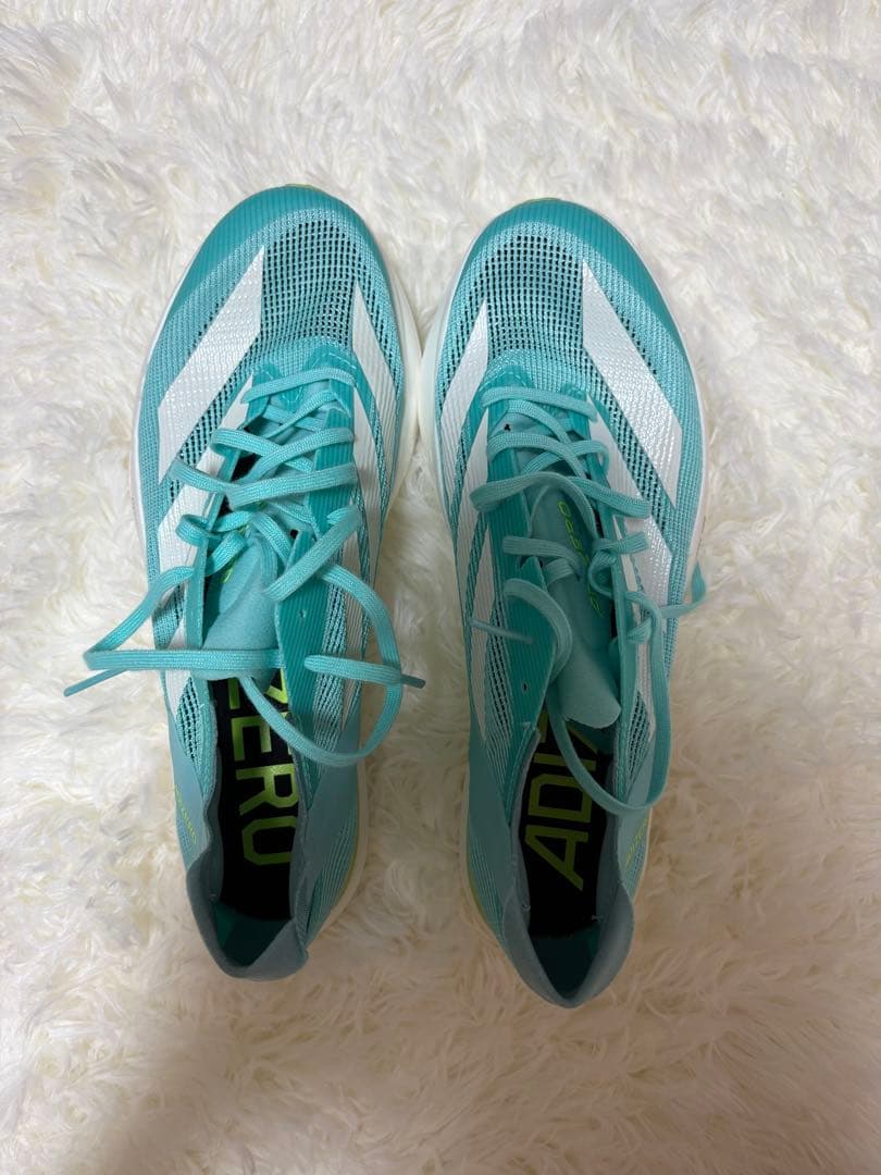 アディダス　アディゼロアバンチ　25.5