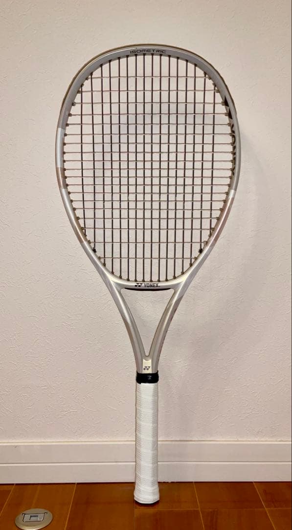 【YONEX】 VCORE 100 SAND BEIGE　サンドベージュ　白