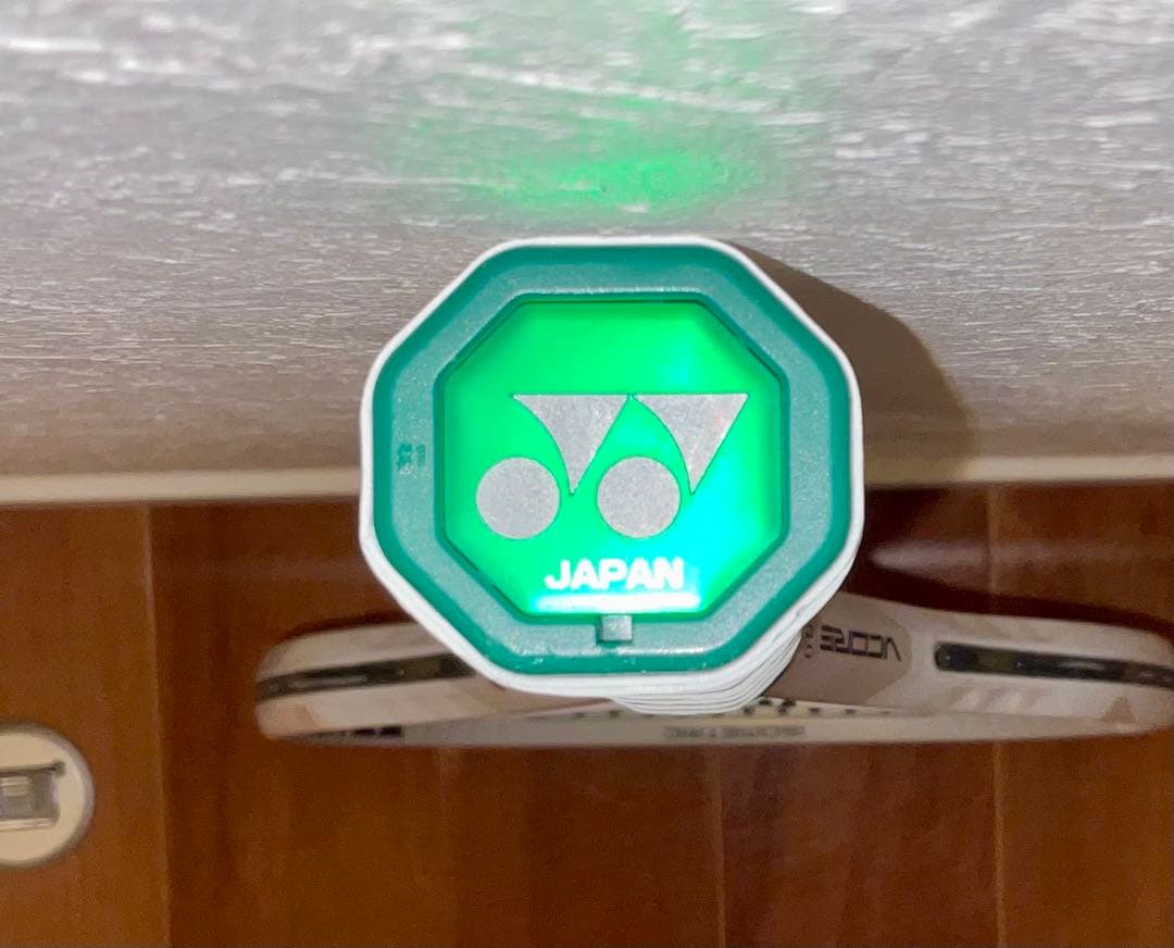 【YONEX】 VCORE 100 SAND BEIGE　サンドベージュ　白