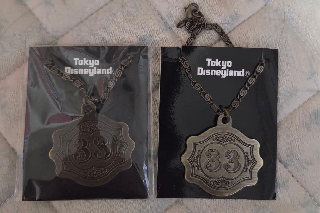 Tokyo ディズニーランドクラブ 33 キーホルダー&ワインマーカー2個付き