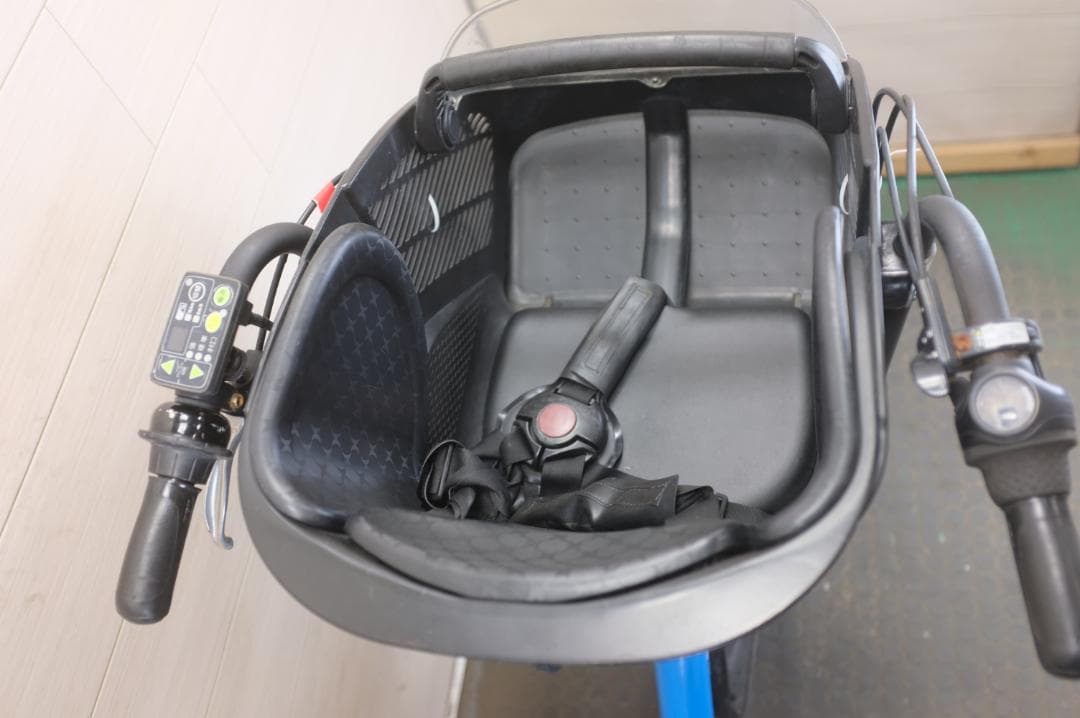 電動自転車ヤマハPAS　KISS　20インチ　3段8.7Ah（4点灯）充電器あり