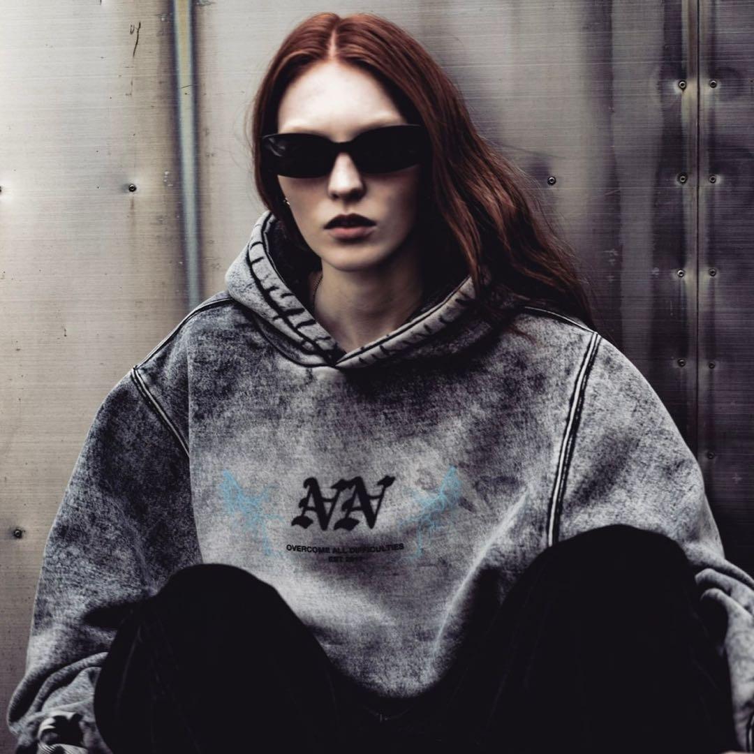 ミュージシャン NIL DUE / NIL UN Faded Bleach Hoodie