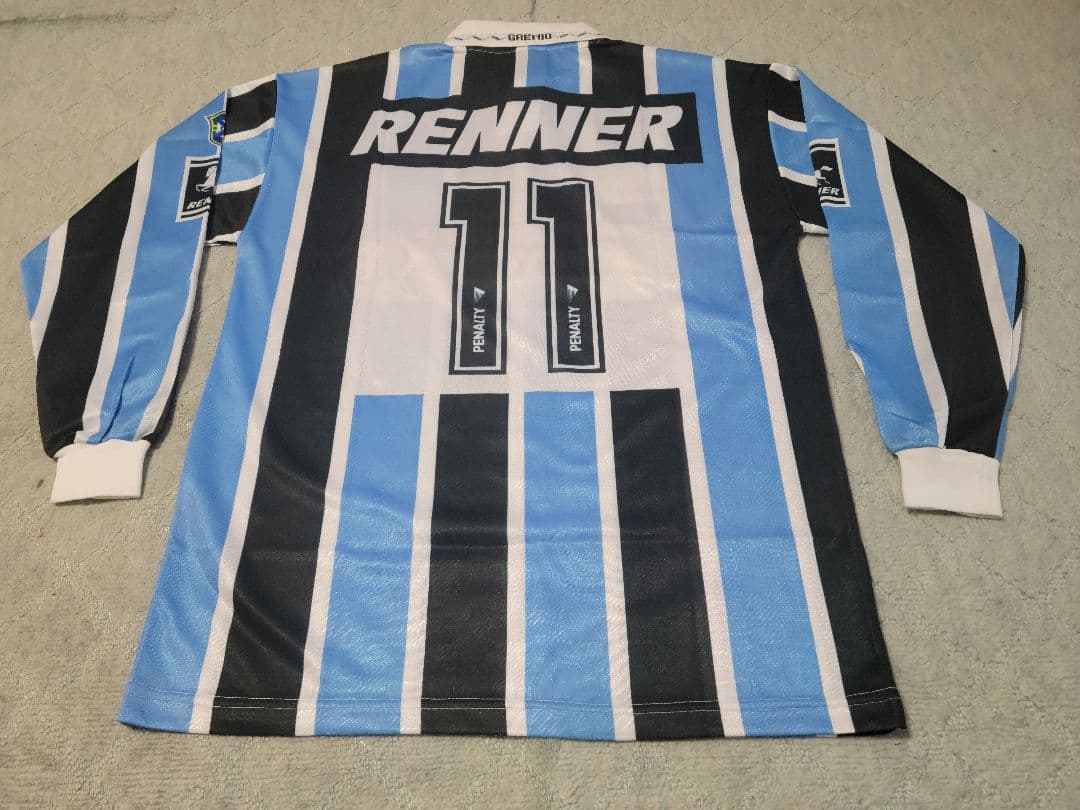 グレミオ　ユニホーム　2着