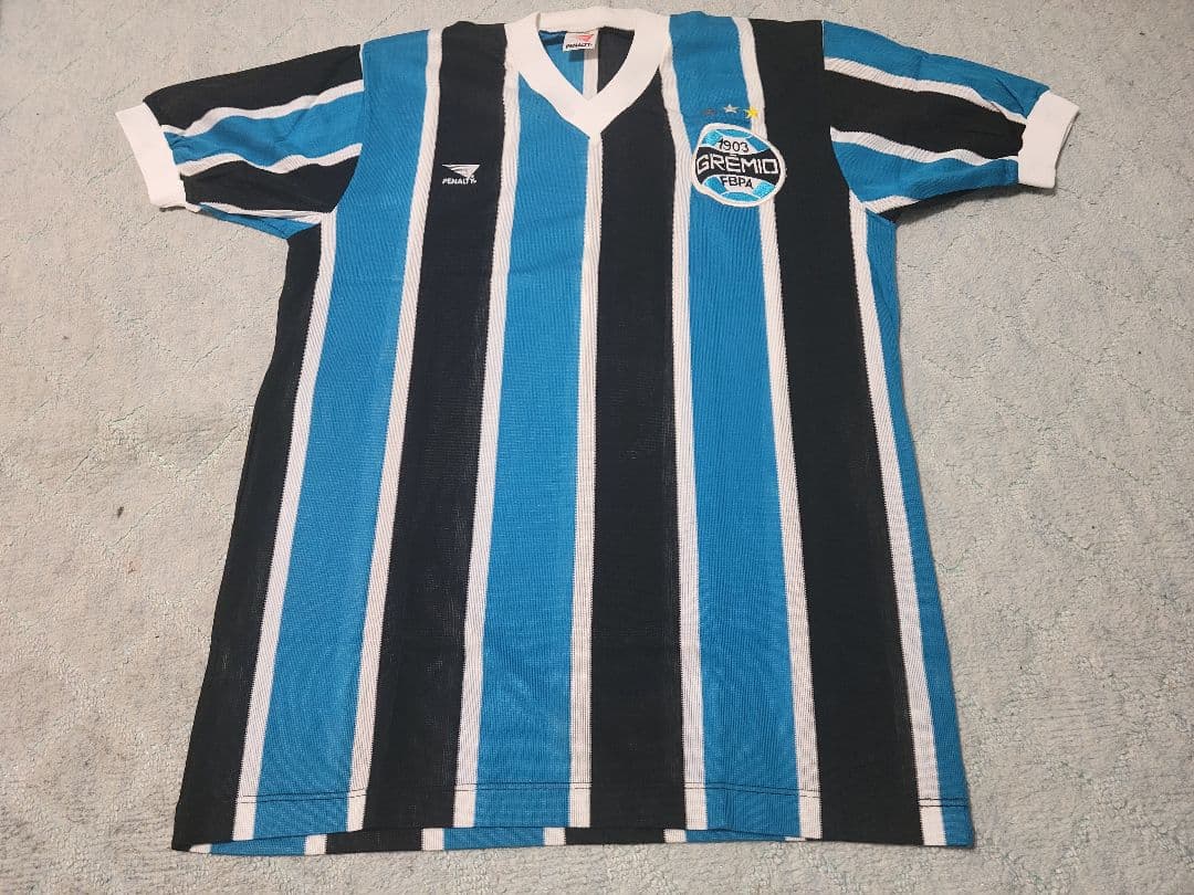 グレミオ　ユニホーム　2着