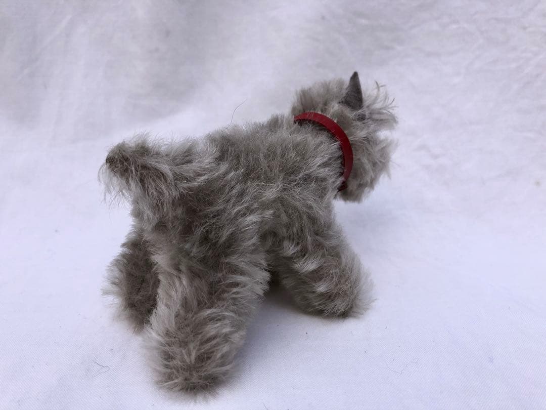 Steiff 　シュナウザーのTessi