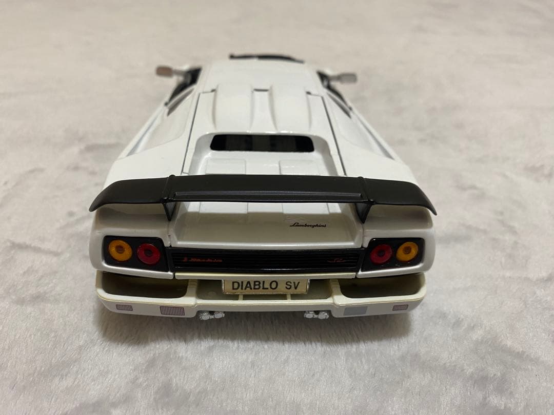 ミニカー Maisto Lamborghini DIABLO SV 1/18