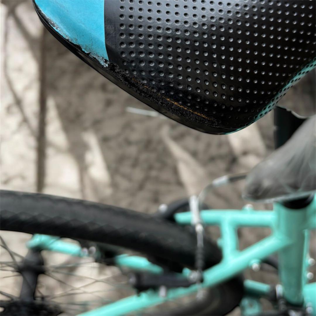 【現地受け渡し限定】Bianchi C-SPORT 1 （ジャンク／走行不可）