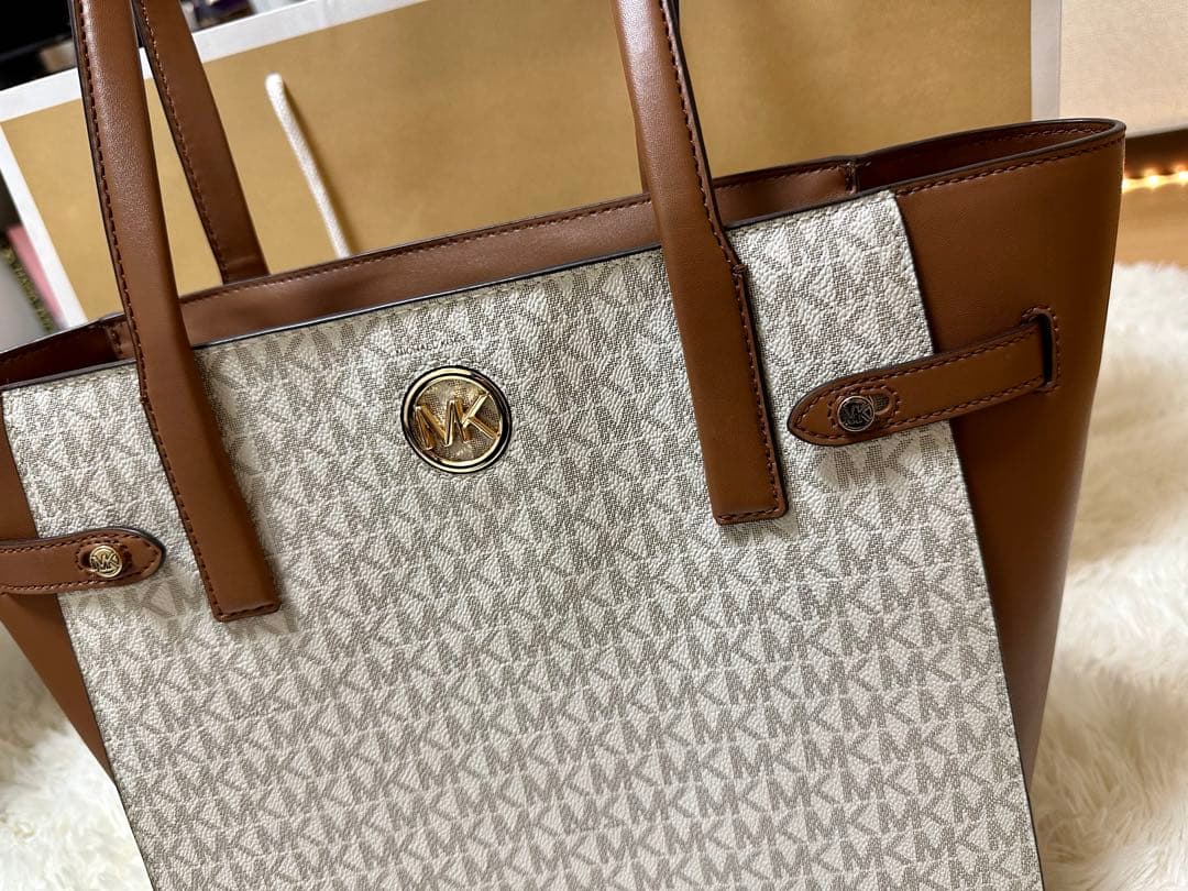 MichaelKorsトートバッグ(マイケルコース)