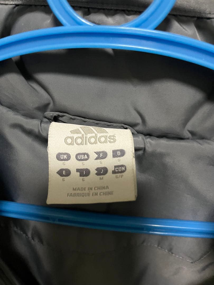 アディダスセットアップ　中綿　ダウン　ウォーマー　M