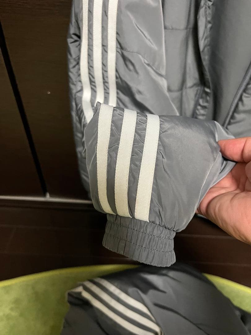アディダスセットアップ　中綿　ダウン　ウォーマー　M
