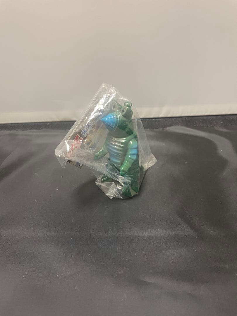 M1号 ブルマァク復刻 怪獣のたまご