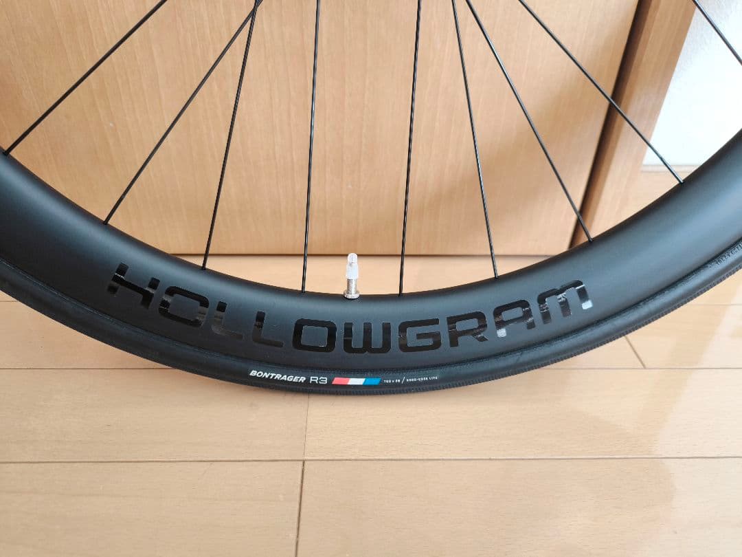 キャノンデール ホログラム R45 カーボン ホイール 前後セット(タイヤ付)