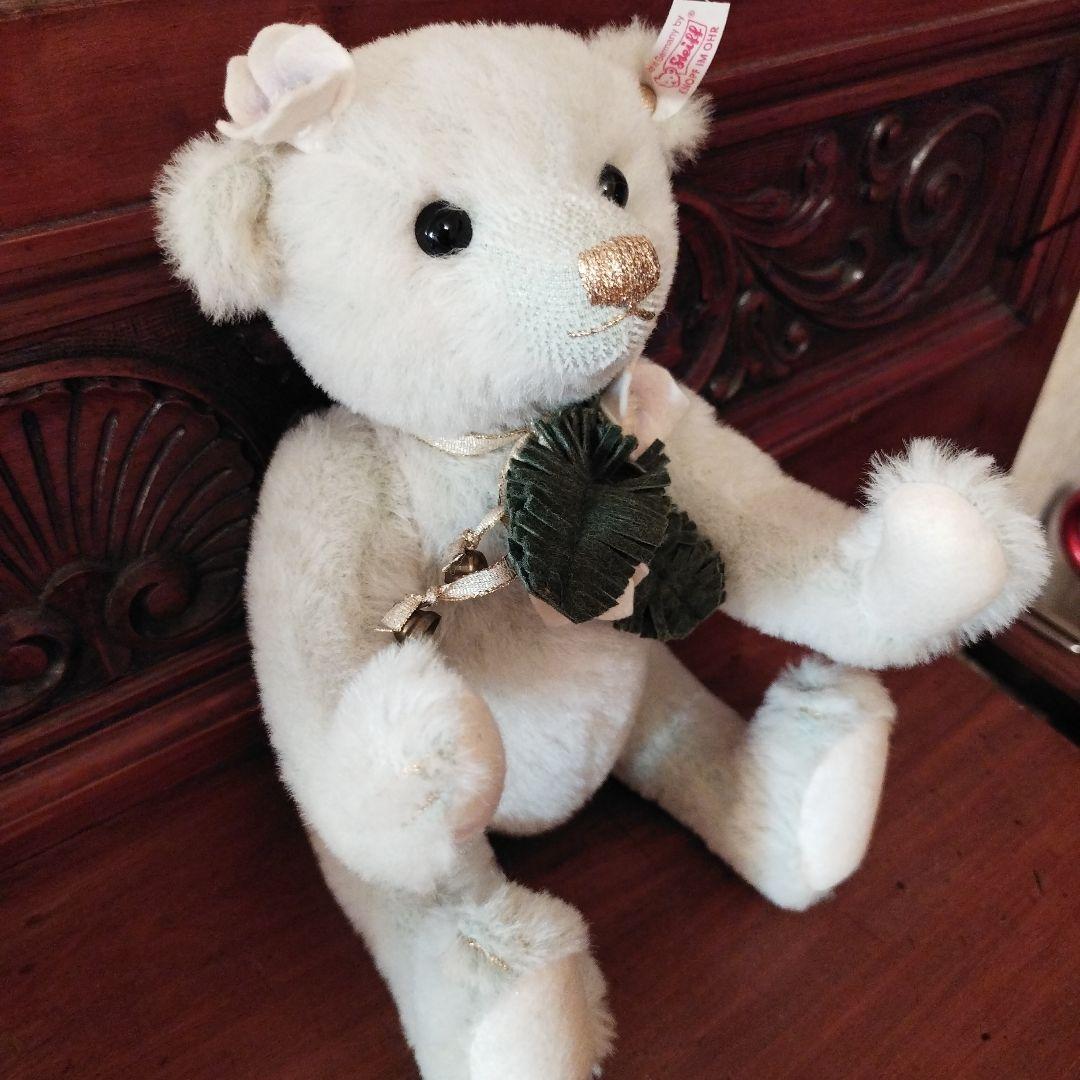 シュタイフ社製テディベア•クリスマスローズ