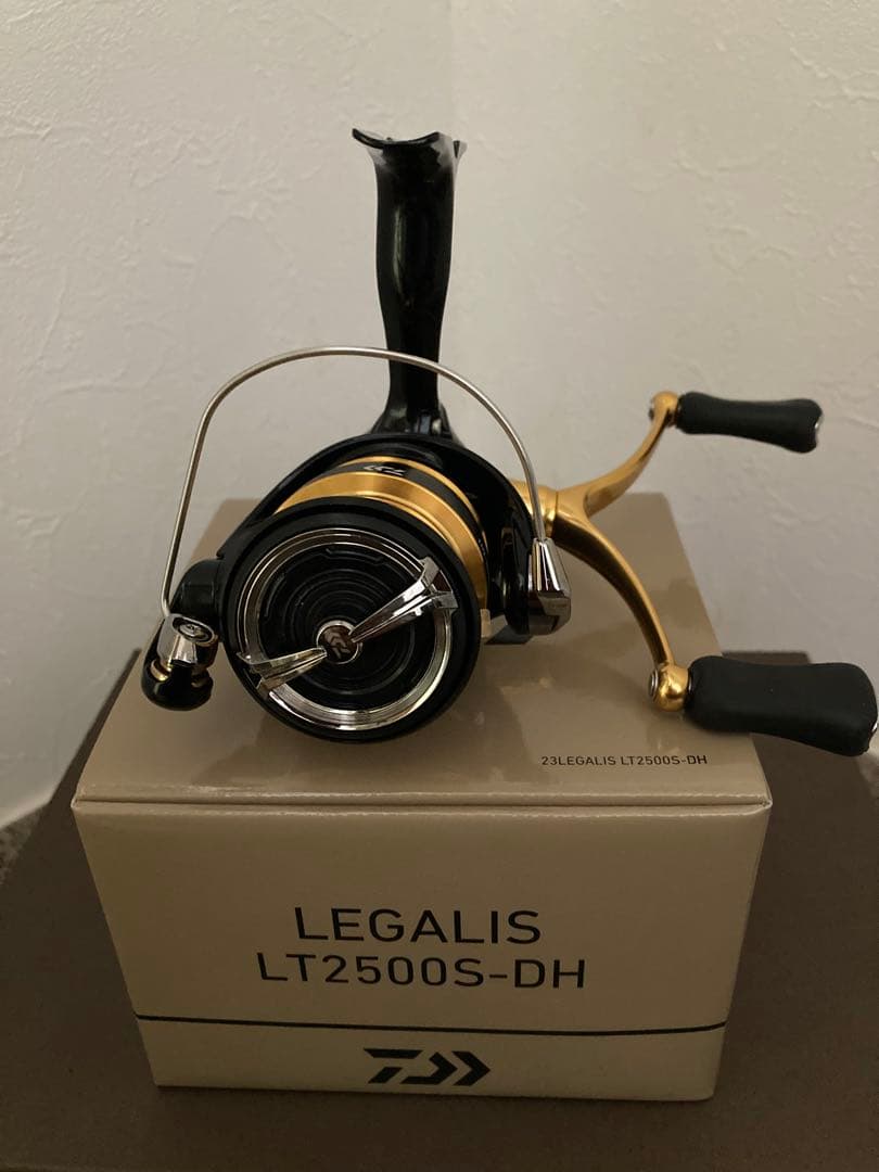ダイワ 23 レガリス LT2500S-DH 美品