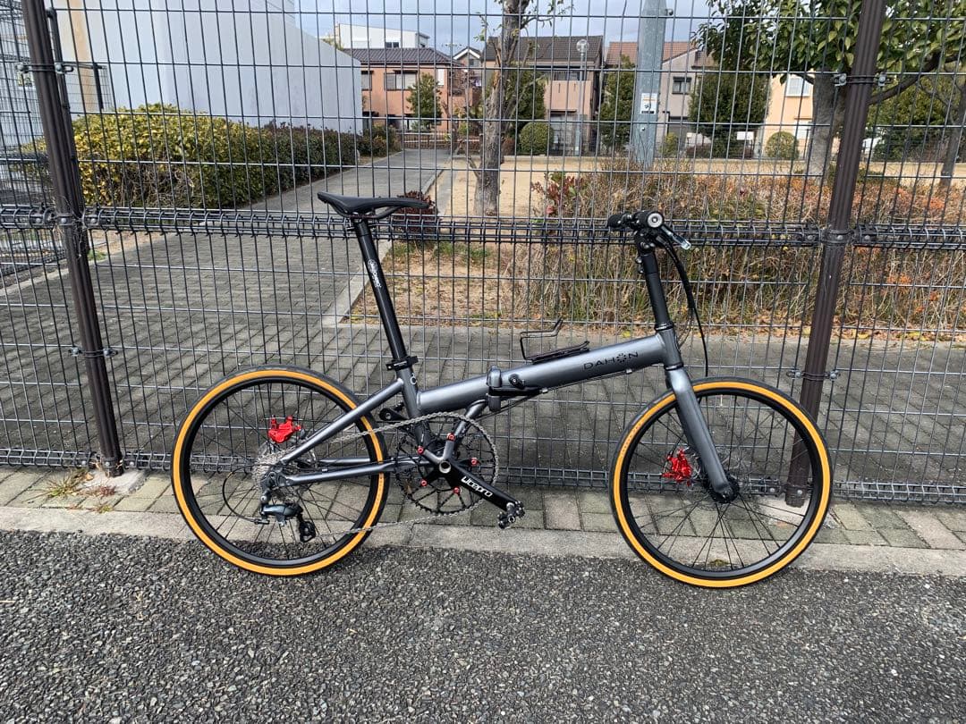 軽量★DAHON Vitesse★フルリメイク★セミ油圧ブレーキ、451ホイール