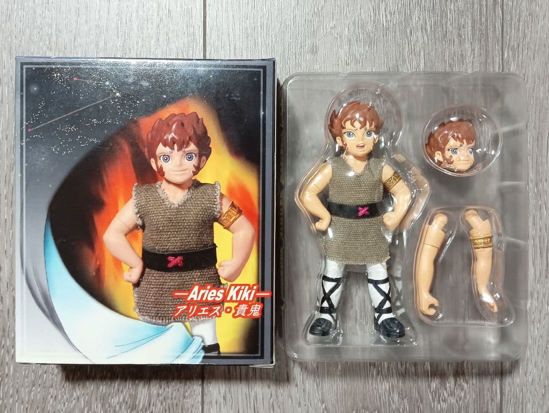 聖闘士聖衣神話　黄金聖闘士12体＋教皇シオン＋貴鬼セット