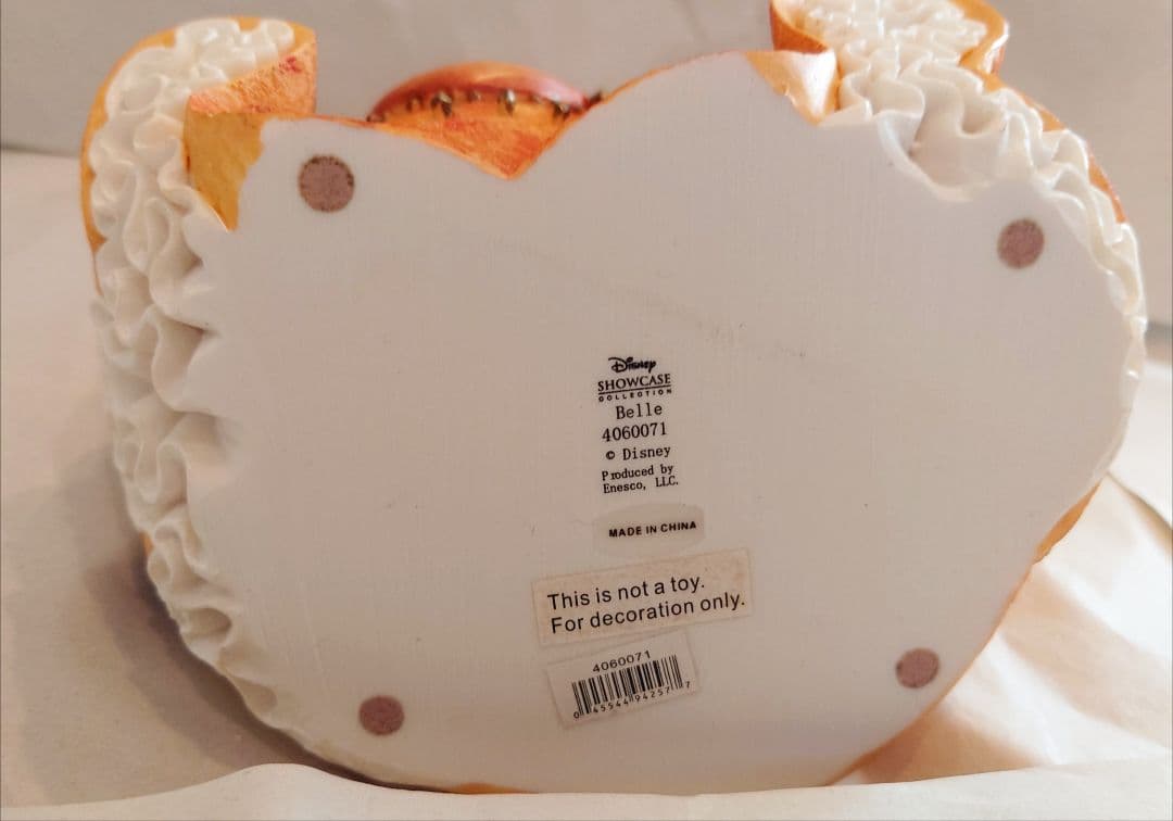 ディズニー ショーケース ベル 美女と野獣 Belle Disney 希少品