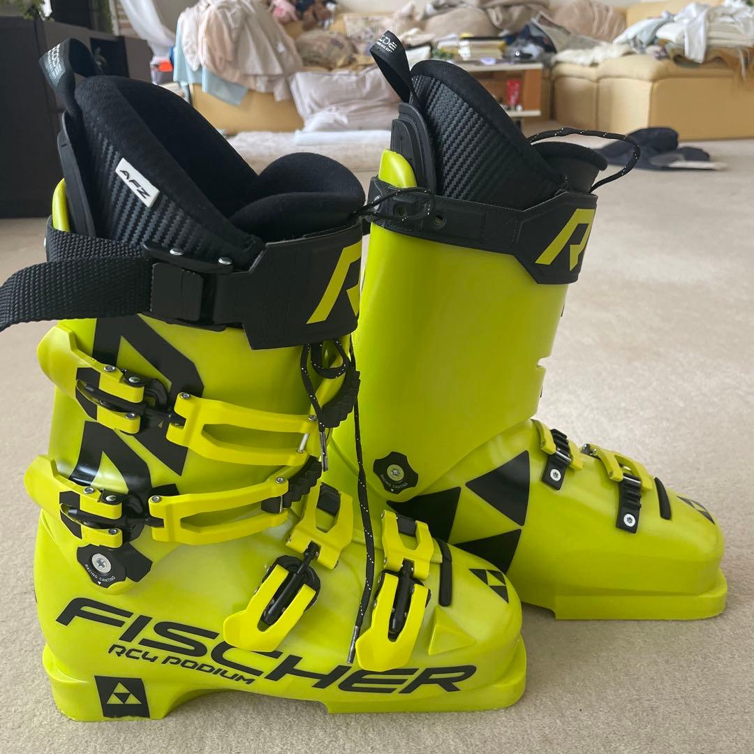 【新古品】FISCHER RC4 PODIUM スキーブーツ 110サイズ