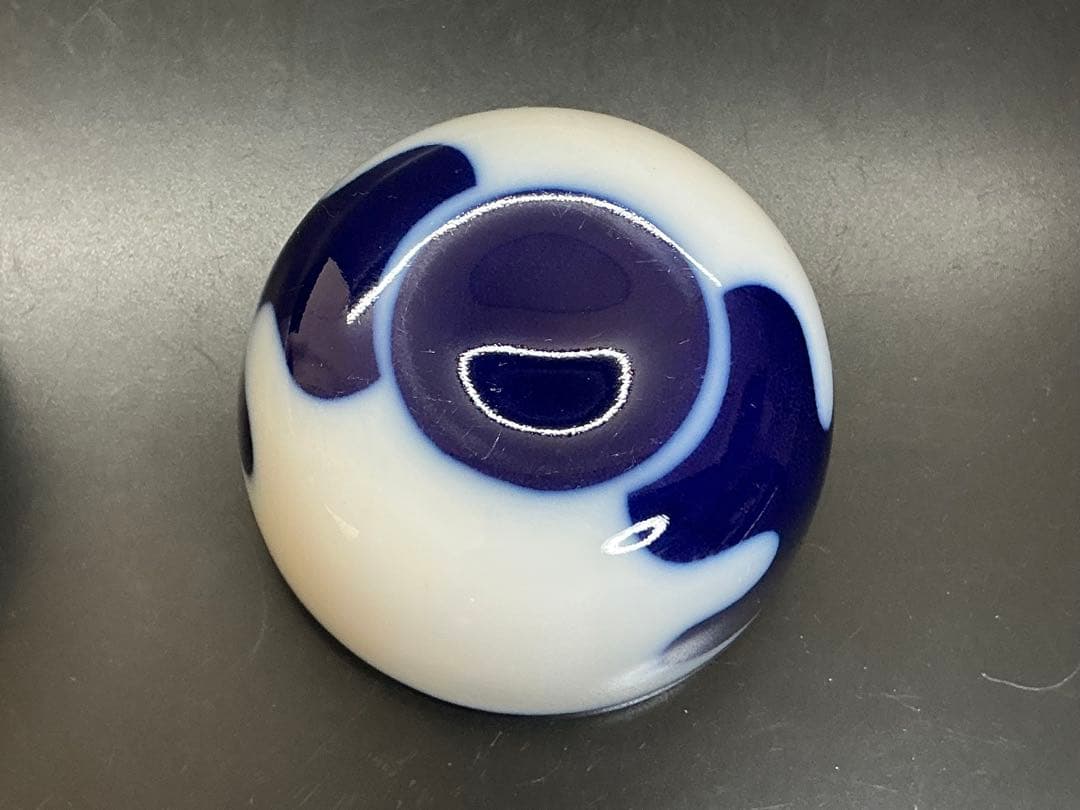 ビングオーグレンダール 白磁 コバルト 蓋物 ラウンドボックス