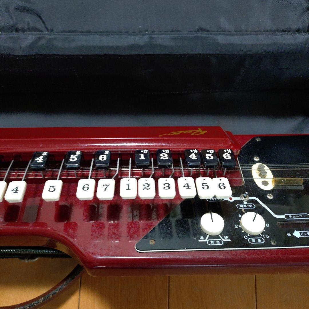 大正琴 赤 6弦 ケース付き