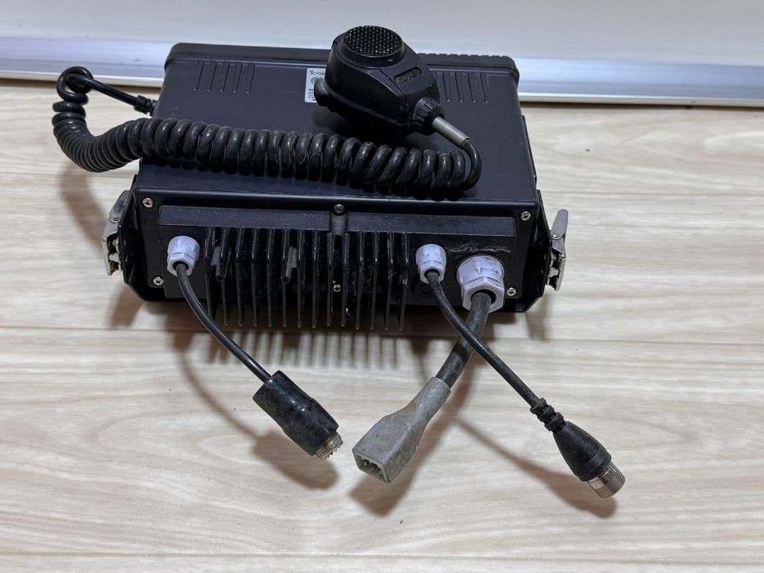 Icom VHFトランシーバー IC-125J 動作確認済み