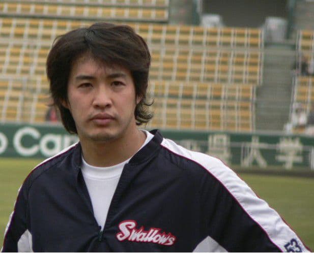 【実使用　サイン】ヤクルトスワローズ　五十嵐　長袖　ゲーマージャケット　2XO