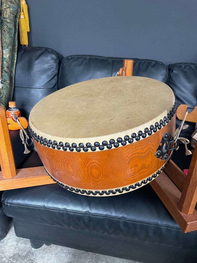 ⭐︎和太鼓 平太鼓　極上等　　43cm 厚さ20cm 台座セット打楽器