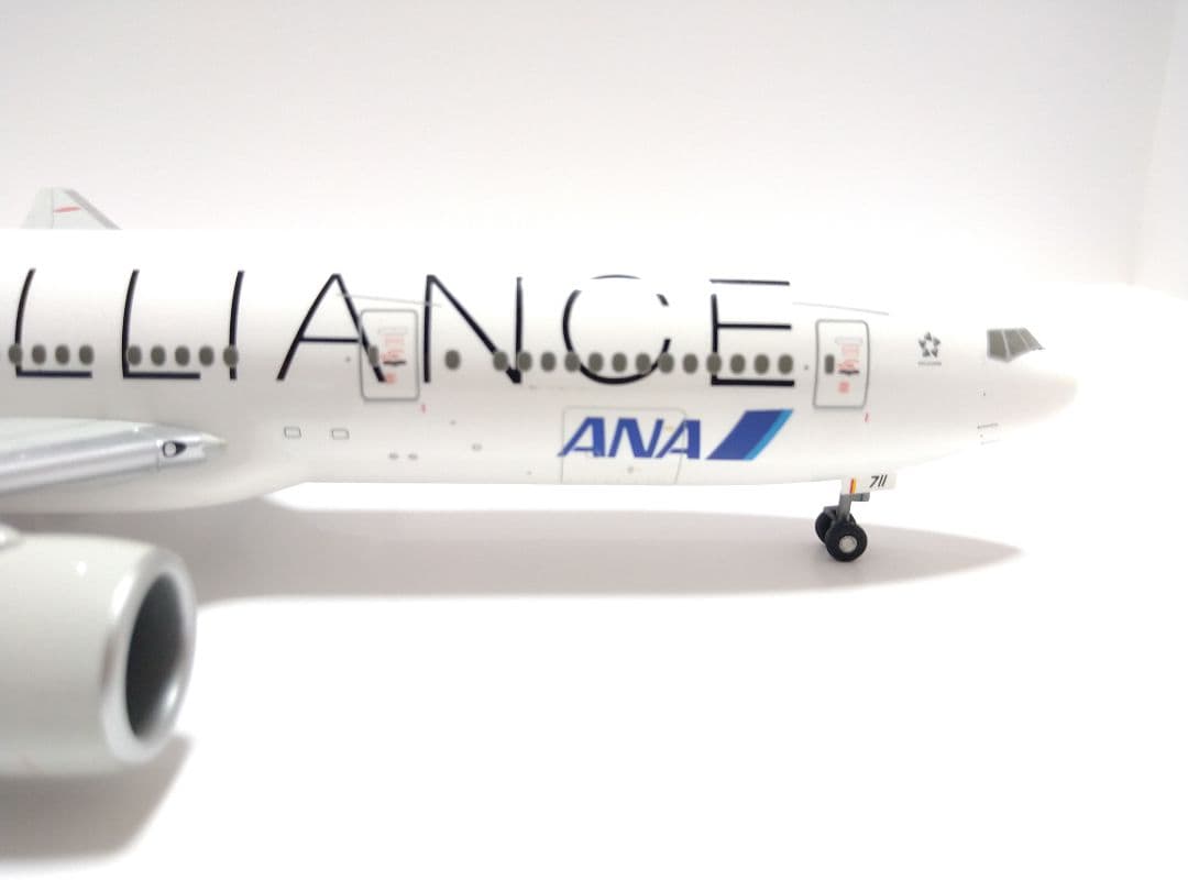 ANA全日空 BOEING777-200 スターアライアンス　1/200