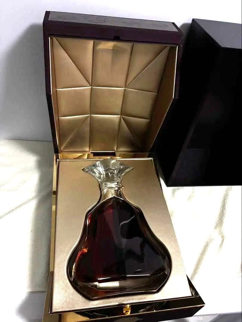 Hennessy パラディ アンペリアル 700ml 木箱・冊子付 完品 未開栓