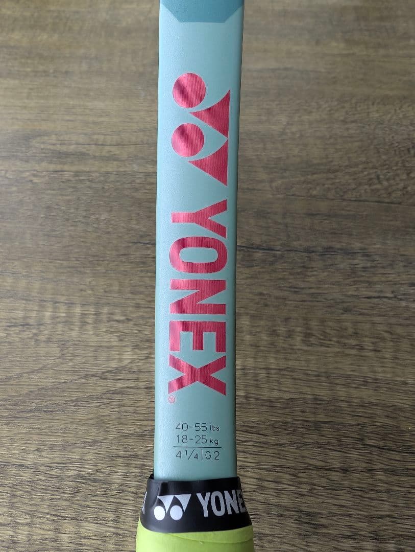 【美品】ヨネックス YONEX テニスラケット パーセプト 100L G2