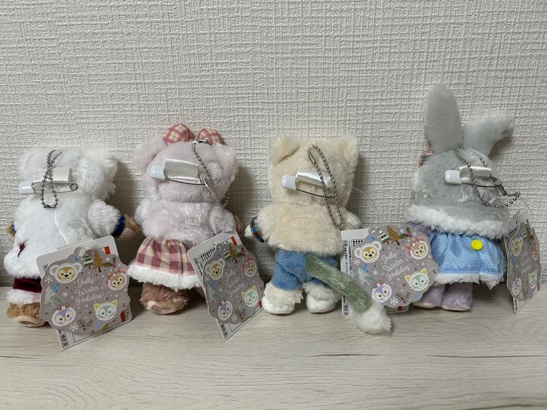 ダッフィー&フレンズ ウィンターホリデー ぬいぐるみバッジセット 2019年
