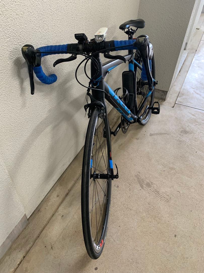 シクロクロスバイク ブラック・ブルー