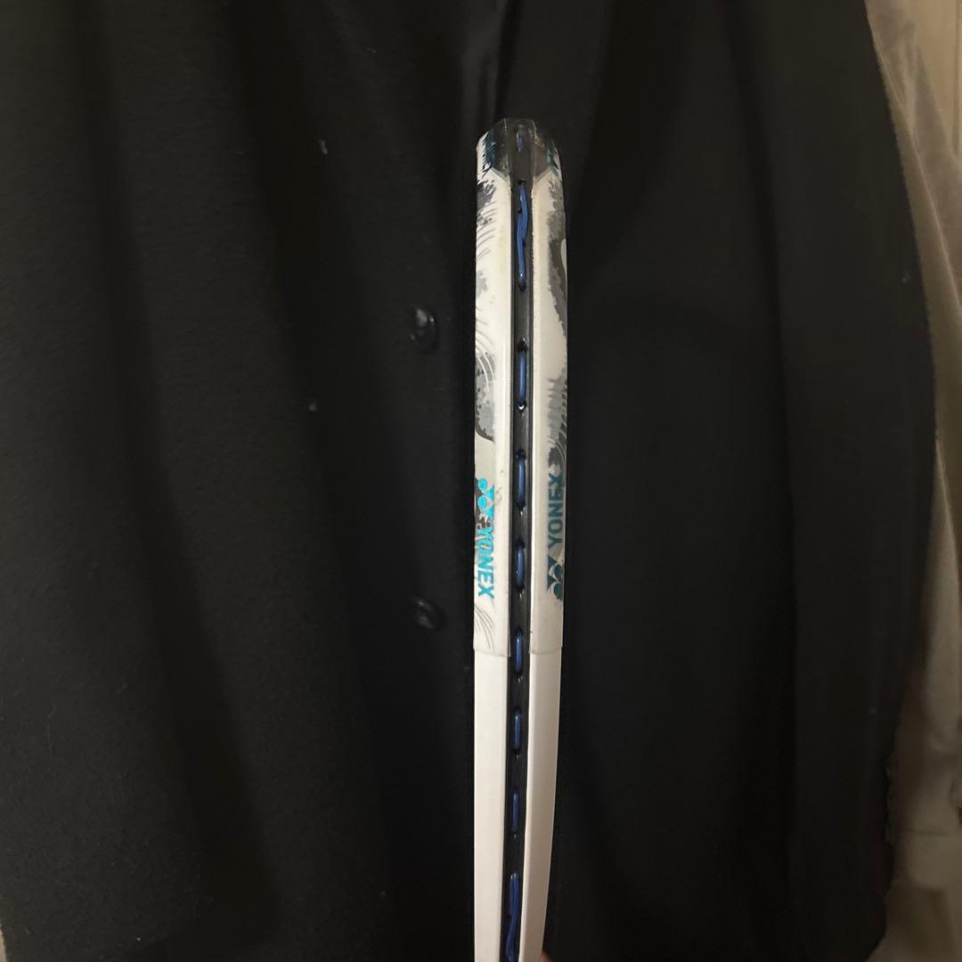 YONEX GEOBREAK 80V プラウドホワイトUL1