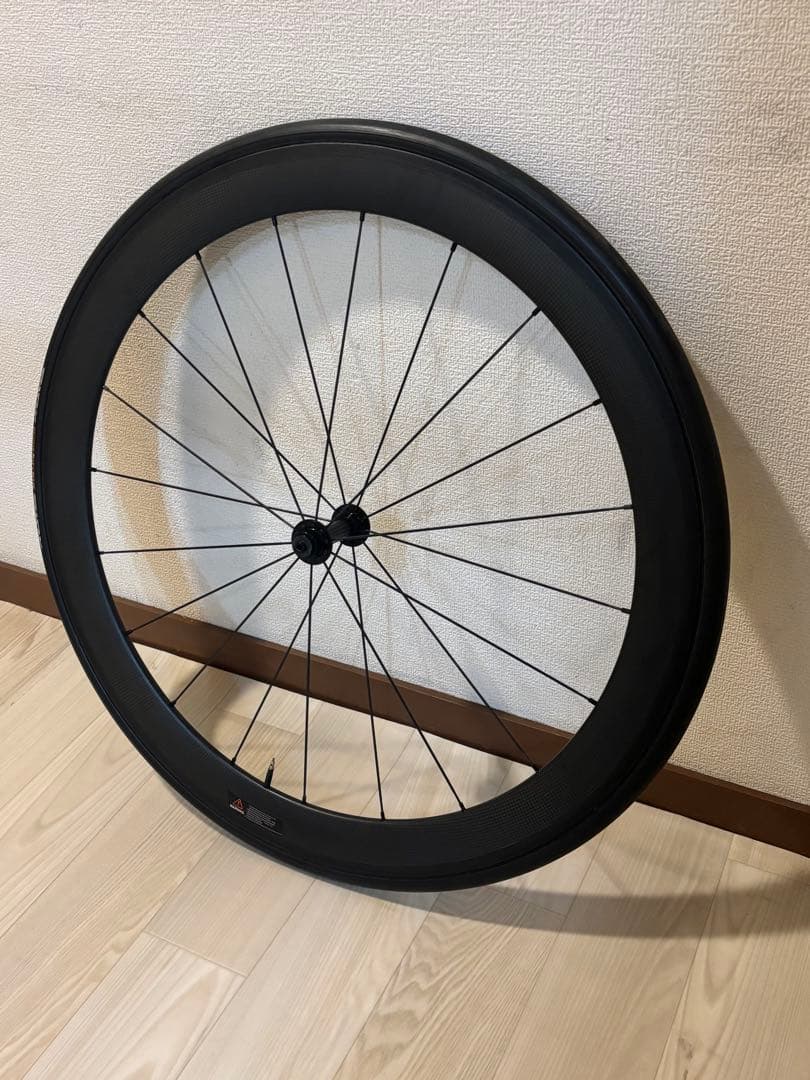 カーボンホイーフロントのみ