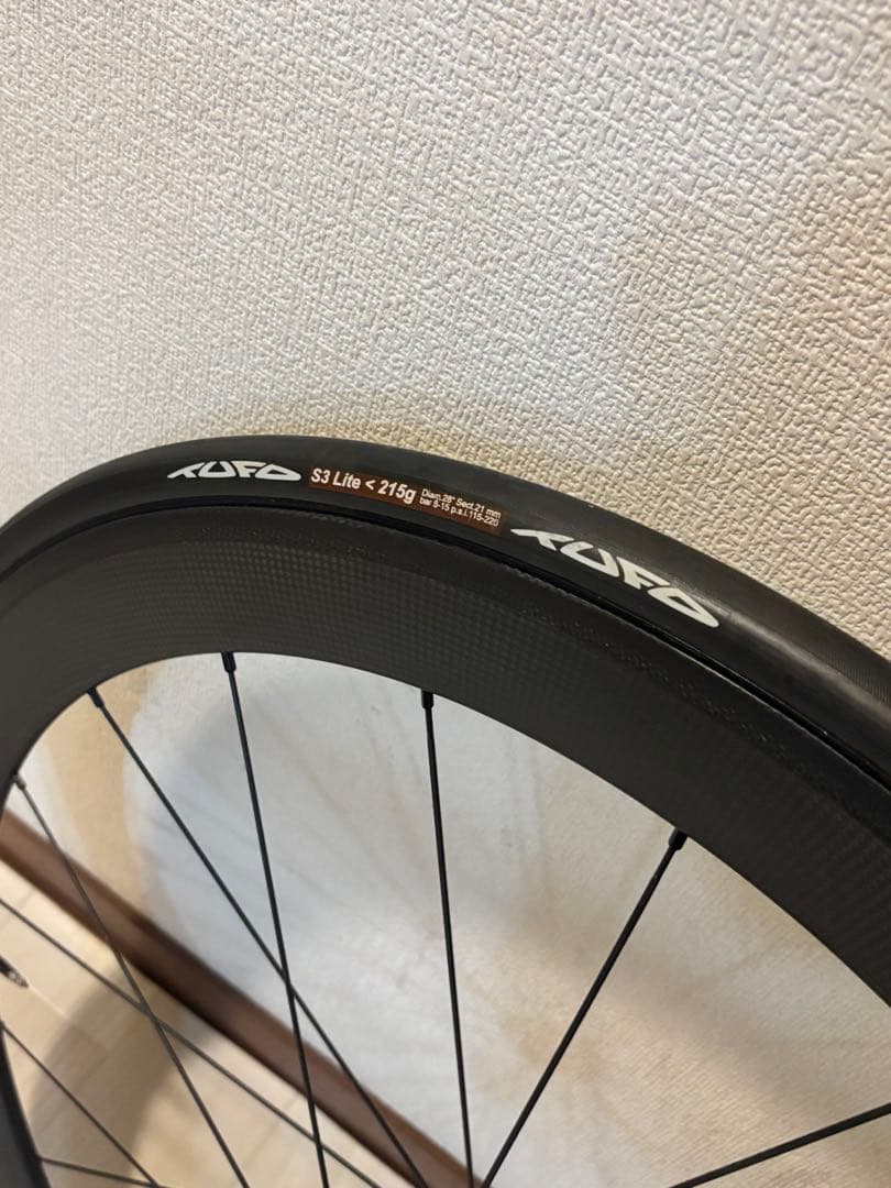 カーボンホイーフロントのみ