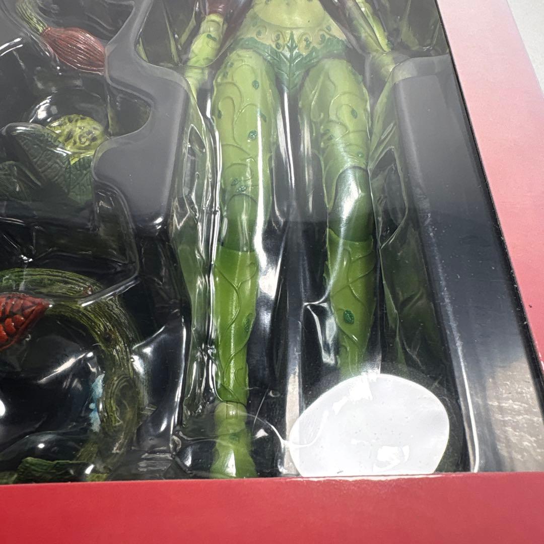 貴重品未開封PLAY ARTS改プレイアーツ改バットマン　ポイズンアイビー
