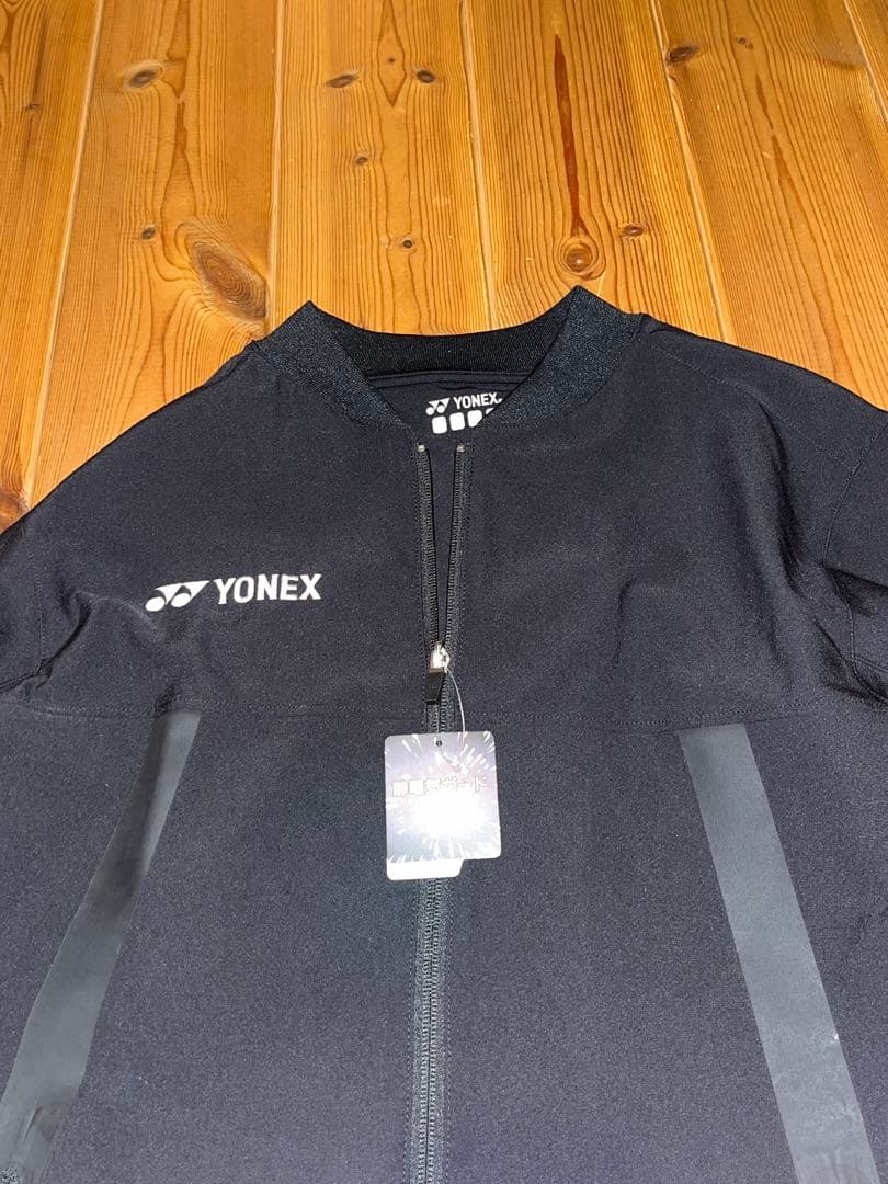 YONEX ブラック ウォームアップウェア