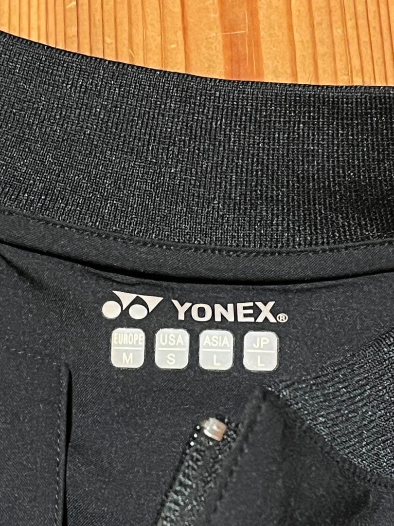 YONEX ブラック ウォームアップウェア
