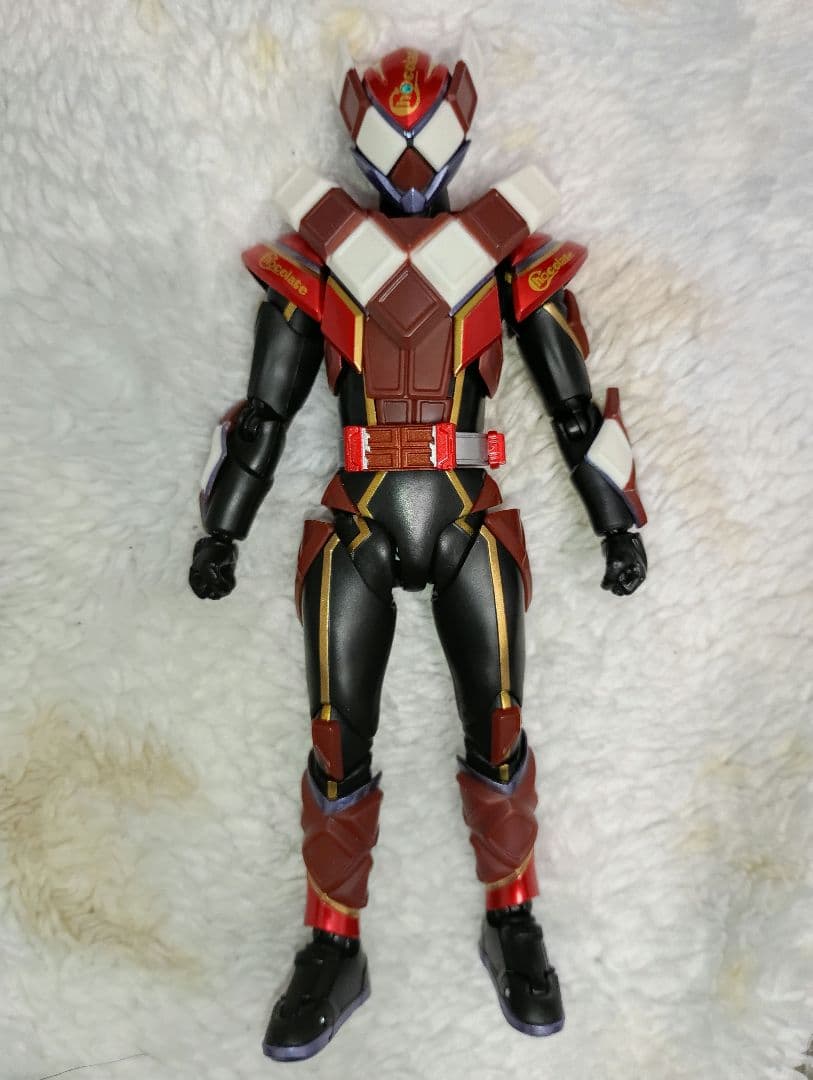 フィギュアーツ 仮面ライダーヴァレン チョコドンフォーム　ボーナスパーツ付属