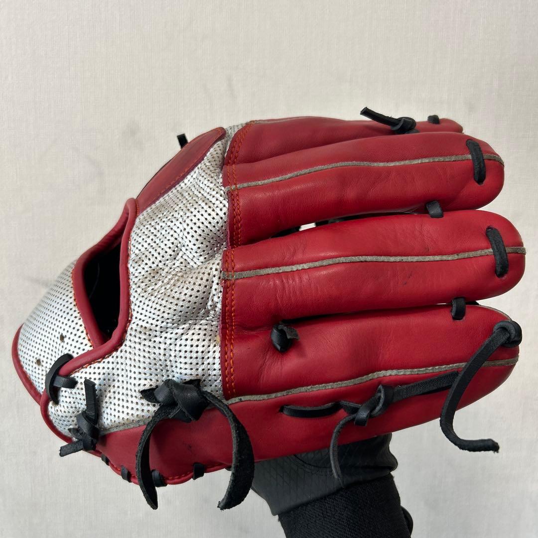 アディダス 軟式 野球　オールラウンド用　左投げ