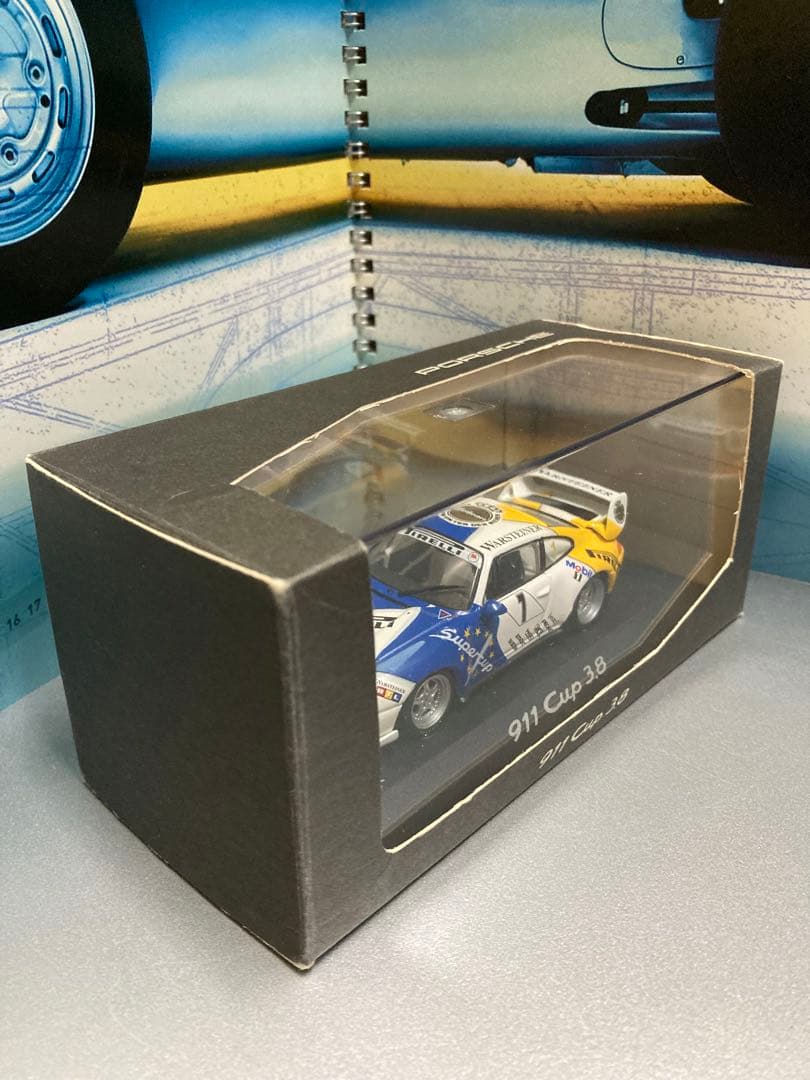 希少　ポルシェ 911 Cup 3.8 ミニカー　ミニチャンプス